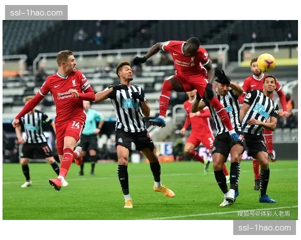 利物浦高位防线风险：被对手通过换位战术创造绝佳机会增40%